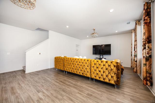 MLS #250038224SD image #6