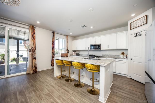 MLS #250038224SD image #8