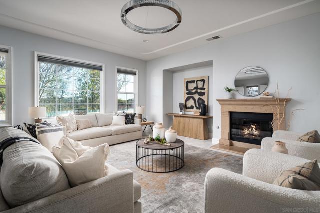 MLS #250038386SD image #0