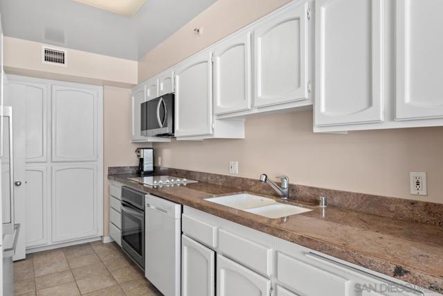 MLS #250038392SD image #14