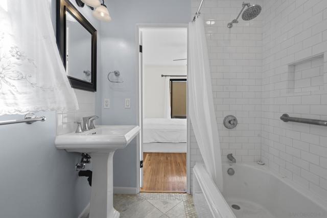 MLS #250038442SD image #19