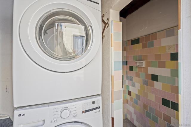 MLS #250038442SD image #23