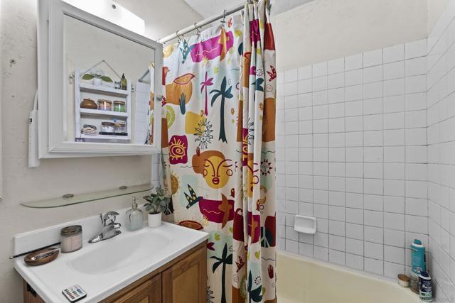 MLS #250038470SD image #29