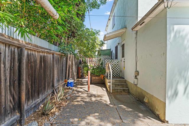 MLS #250038470SD image #9