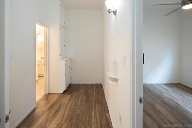 MLS #250038524SD image #16