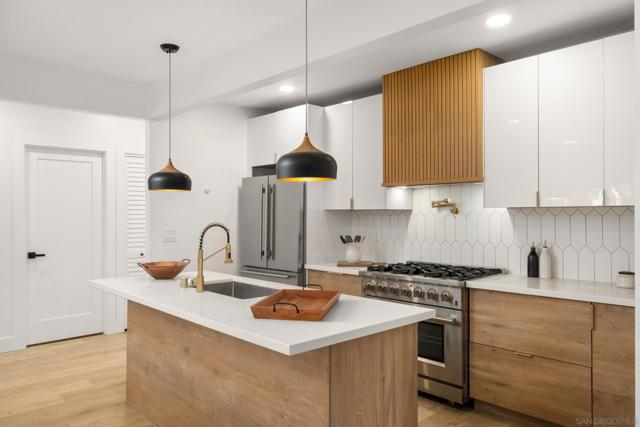 MLS #250038553SD image #8