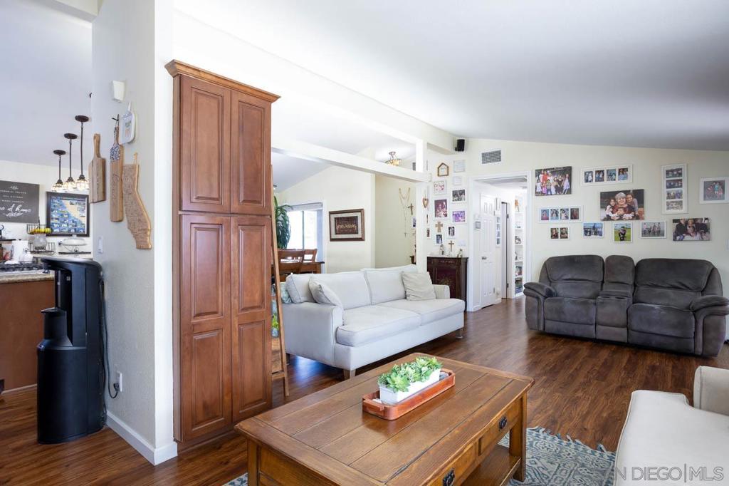 MLS #250038670SD image #8