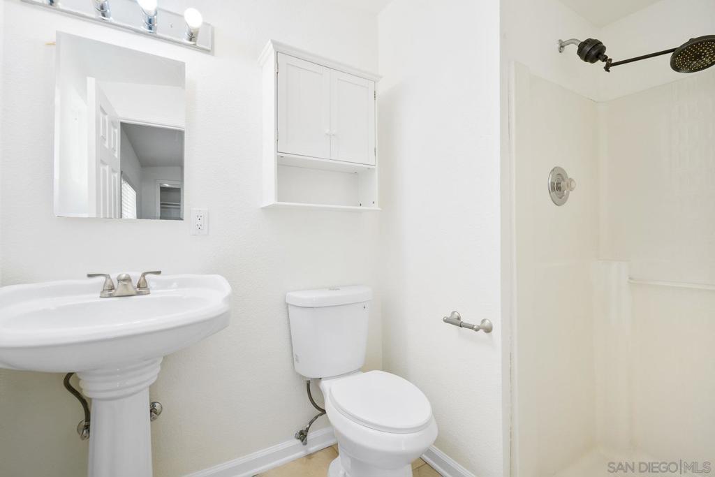 MLS #250038749SD image #21