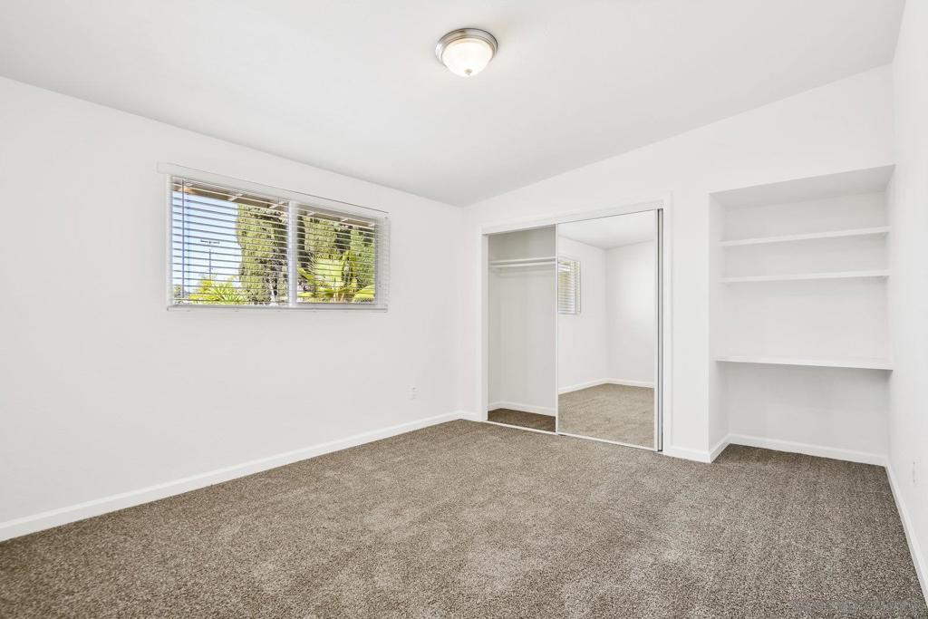 MLS #250038749SD image #22