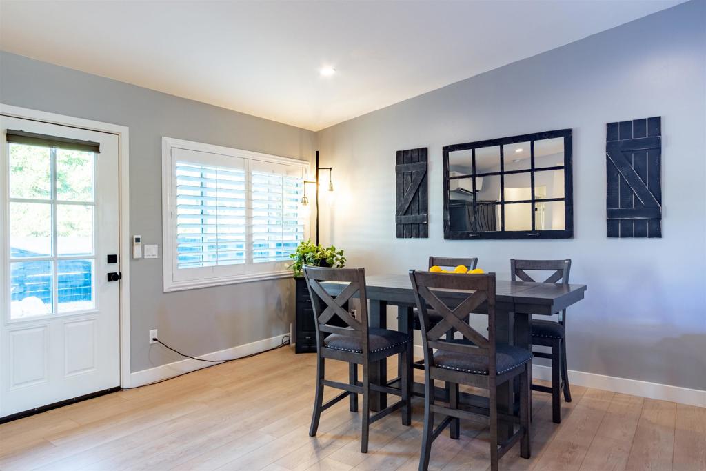 MLS #250038919SD image #17