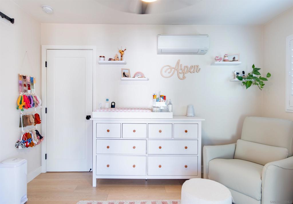 MLS #250038919SD image #31