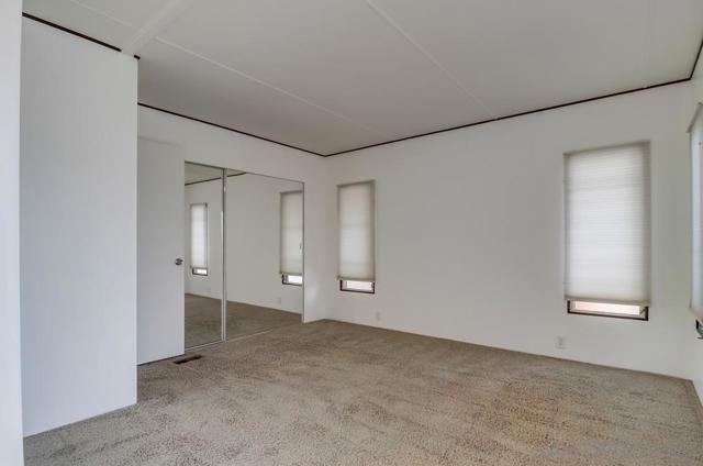 MLS #250038938SD image #13