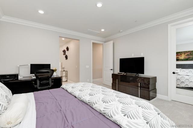 MLS #250038957SD image #15
