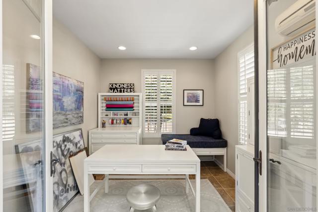 MLS #250039029SD image #42