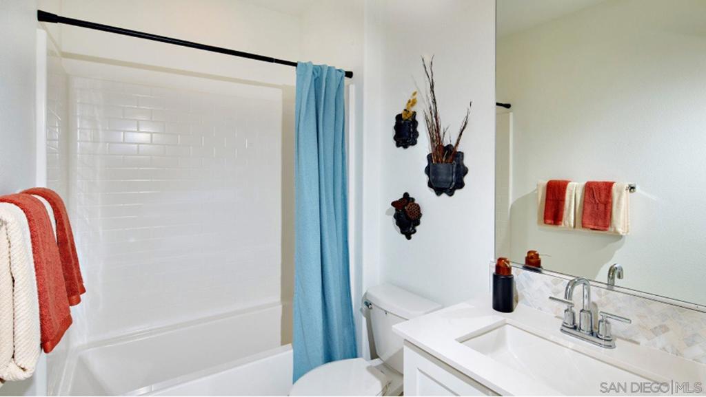 MLS #250039038SD image #12