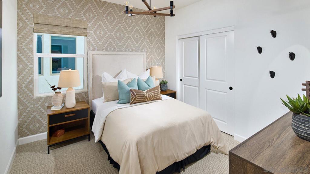 MLS #250039038SD image #13