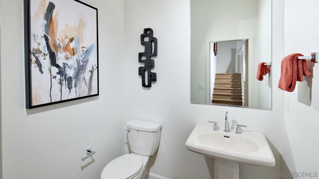 MLS #250039038SD image #16