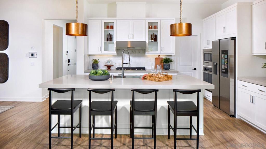 MLS #250039038SD image #2