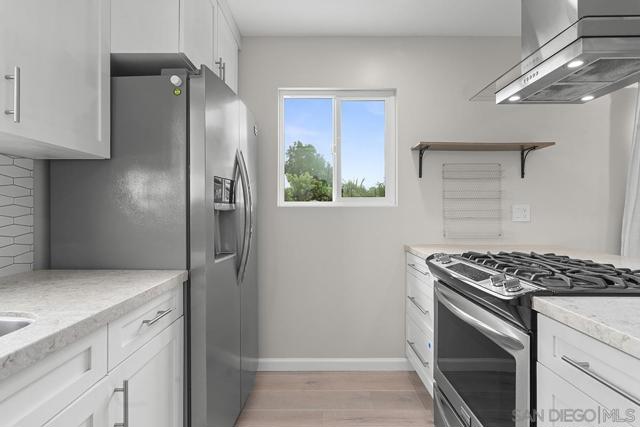MLS #250039047SD image #12