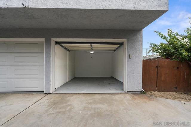 MLS #250039047SD image #33