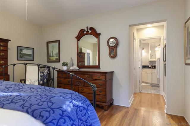 MLS #250039048SD image #32