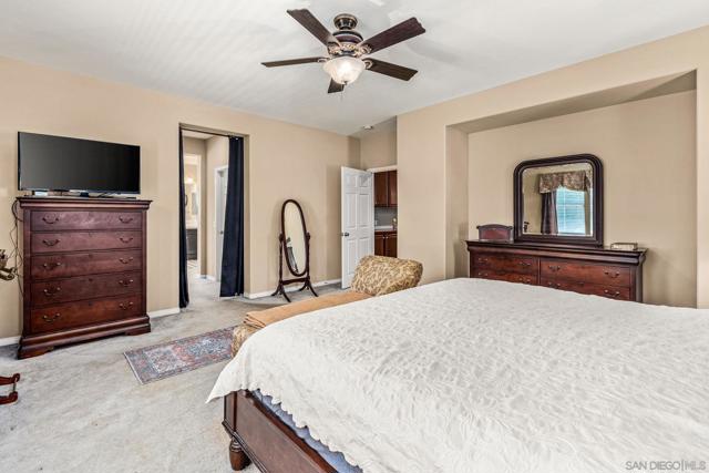 MLS #250039222SD image #12