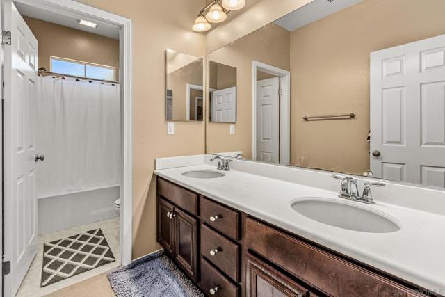 MLS #250039222SD image #19