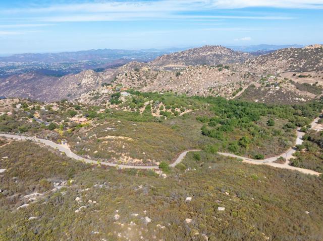 MLS #250039293SD image #18