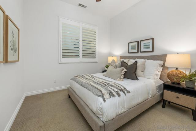 MLS #250039367SD image #16