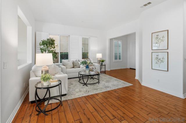 MLS #250039367SD image #6