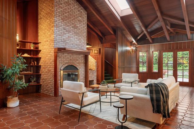 MLS #250039500SD image #14