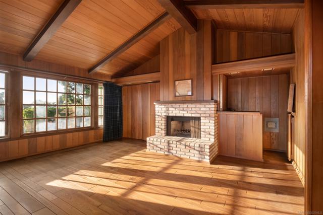 MLS #250039500SD image #16