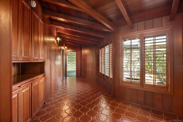 MLS #250039500SD image #18