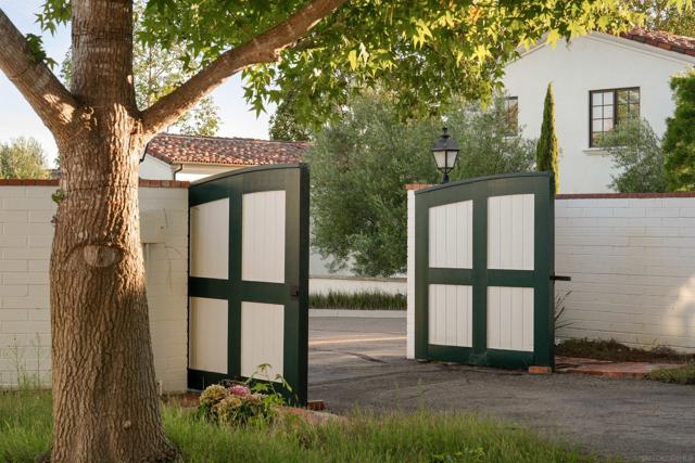 MLS #250039500SD image #23