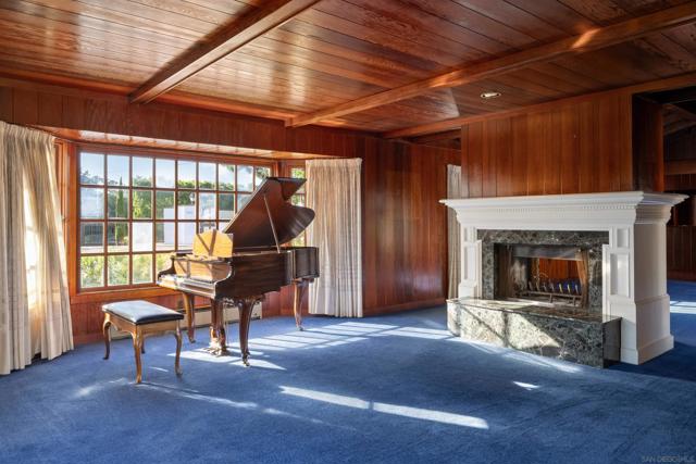 MLS #250039500SD image #9