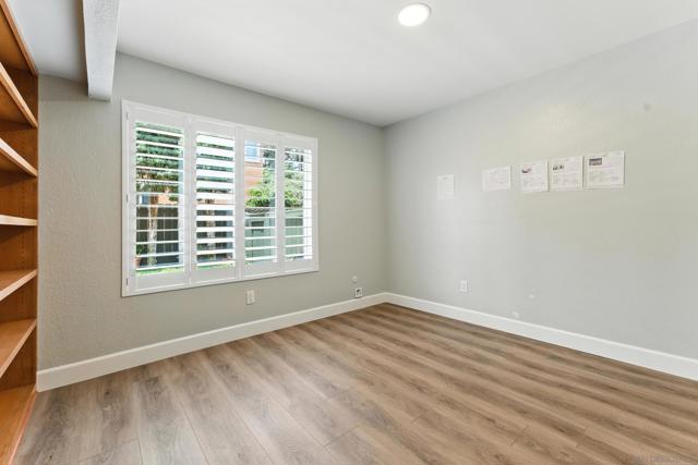 MLS #250039514SD image #15