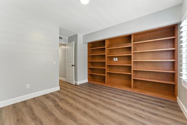 MLS #250039514SD image #16