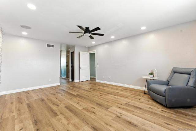 MLS #250039514SD image #21