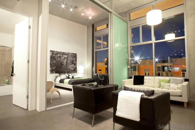 MLS #250039544SD image #2