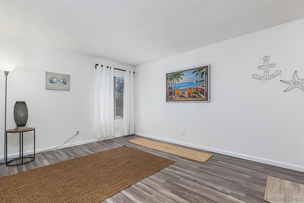 MLS #250039555SD image #16