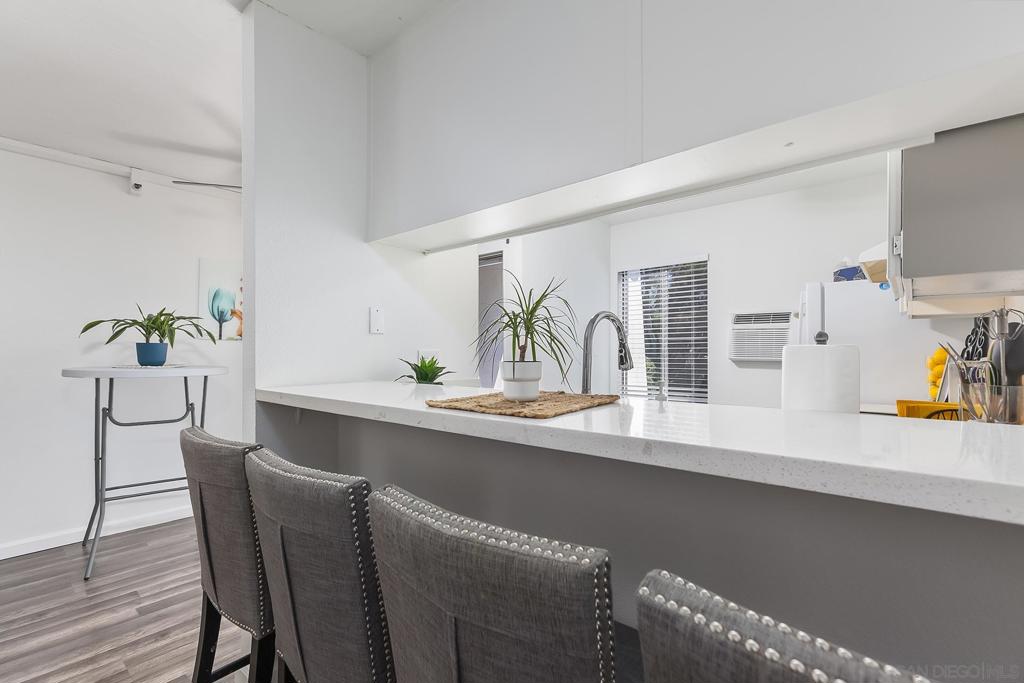 MLS #250039555SD image #9