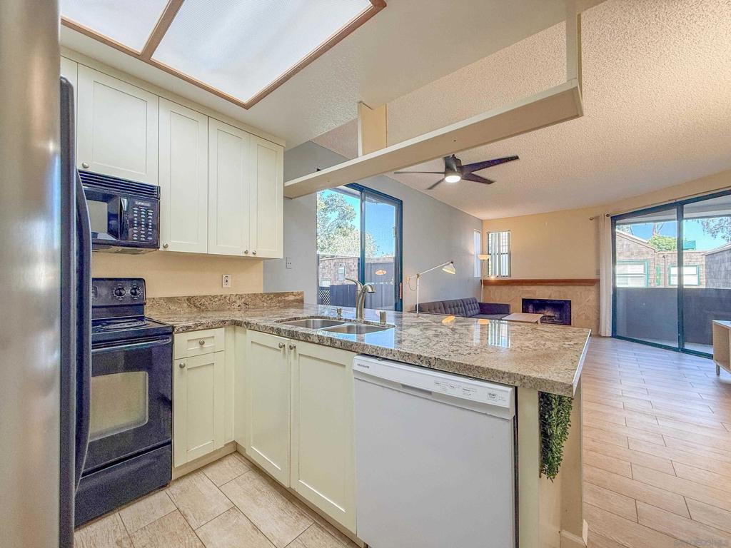 MLS #250039697SD image #5