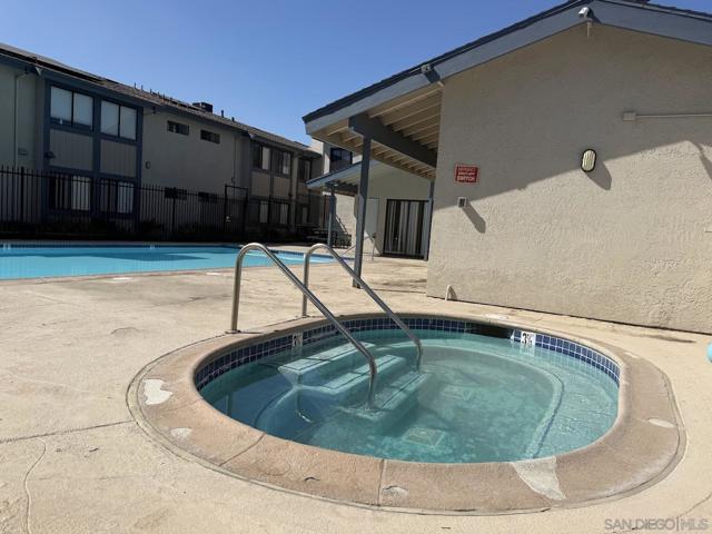 MLS #250039699SD image #16