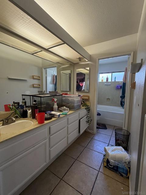 MLS #250039699SD image #9