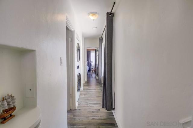 MLS #250039711SD image #22