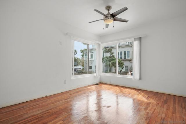 MLS #250039711SD image #29