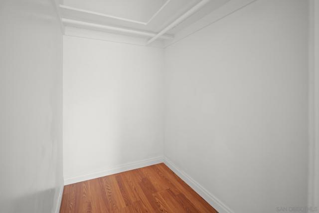 MLS #250039711SD image #32