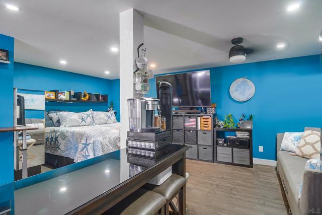 MLS #250039711SD image #35