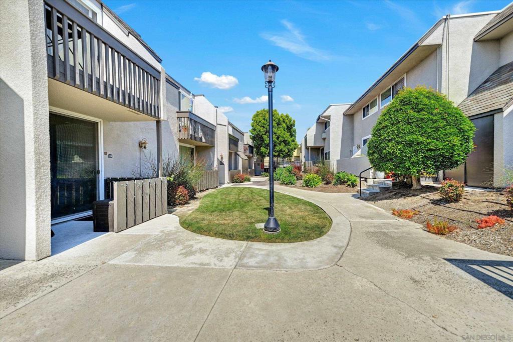 MLS #250039723SD image #16