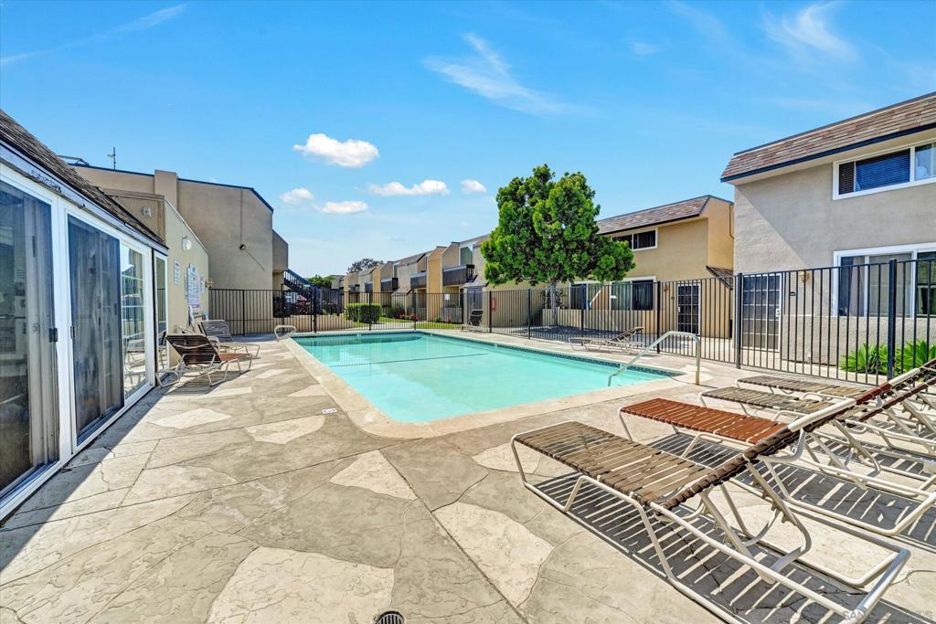 MLS #250039723SD image #21